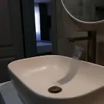 Tri Lava Luxury Living * Split