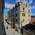 Appartement Tri Lava Luxury Living *