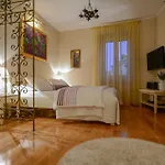 Tri Lava Luxury Living