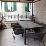 Tri Lava Luxury Living Split