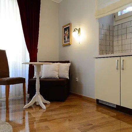アパート Tri Lava Luxury Living *