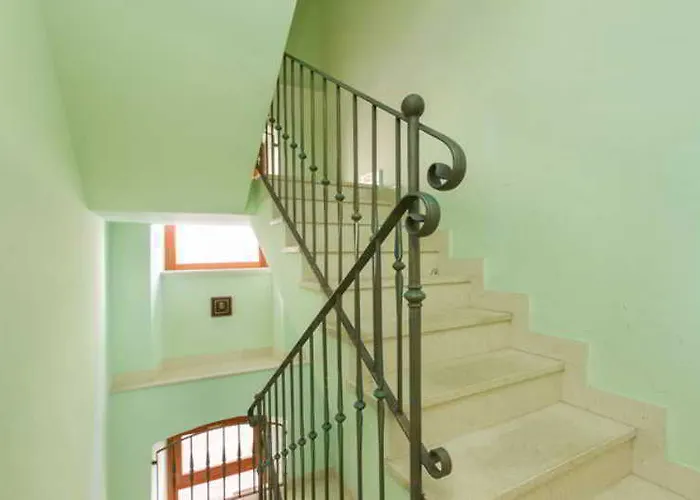 Tri Lava Luxury Living Split