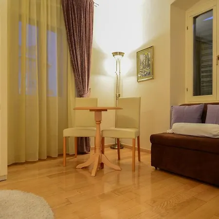 דירה Tri Lava Luxury Living ספליט