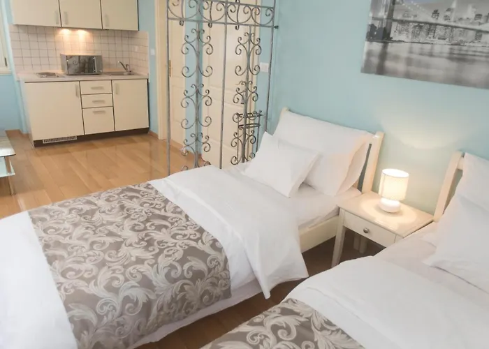 Apartman Tri Lava Luxury Living *