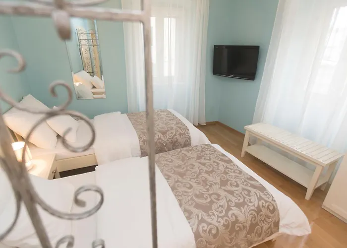 Apartman Tri Lava Luxury Living