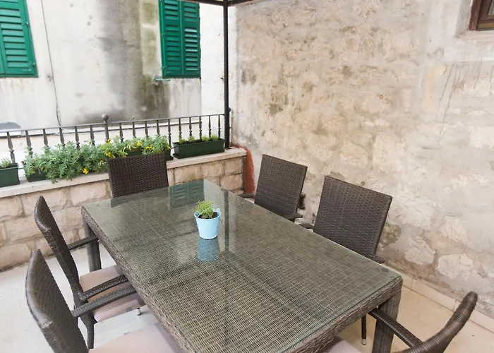 Tri Lava Luxury Living Apartman Split